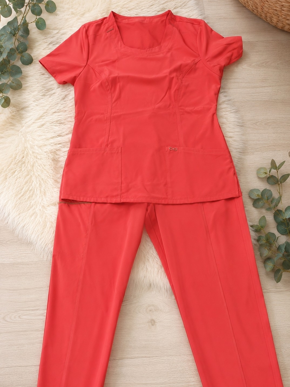Women's Pink Scrub Set Pants & Top